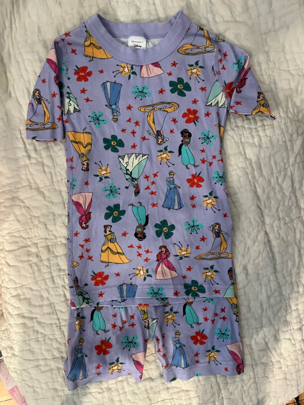 Hanna Andersson Disney princess pajamas. Size 6-7.